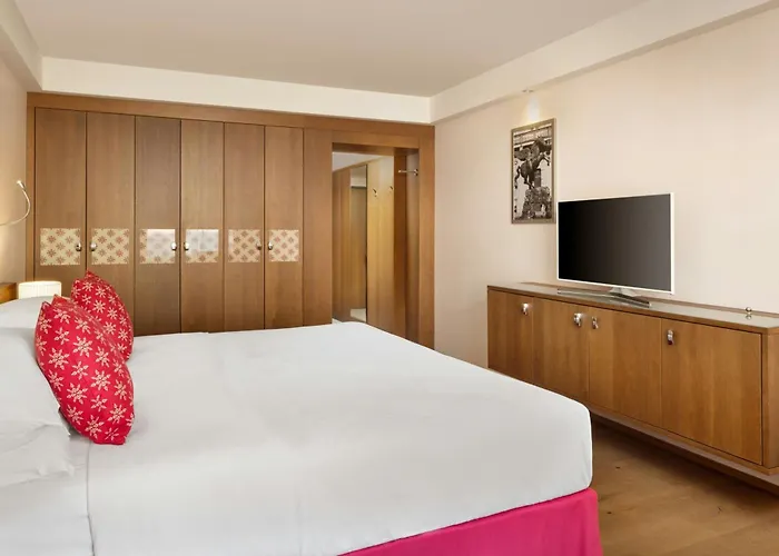 Sheraton Grand