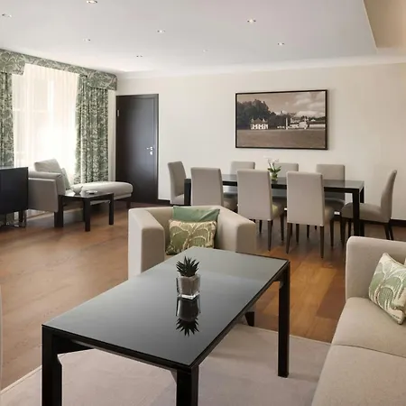 Sheraton Grand 5* זלצבורג