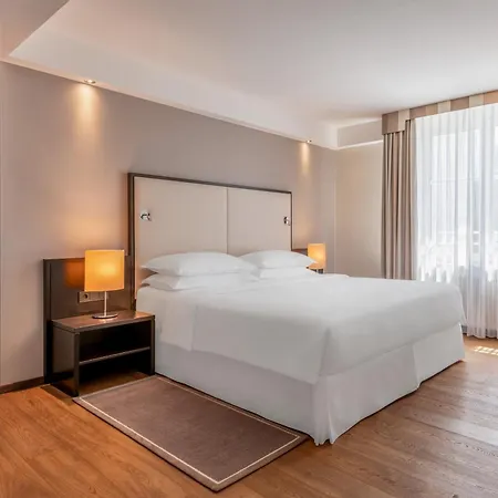Hotel Sheraton Grand Solnohrad