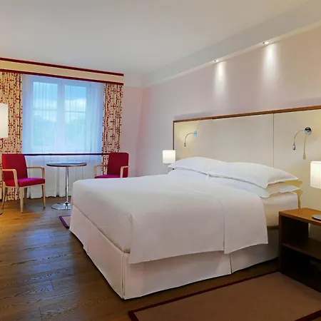 Sheraton Grand 5* Solnohrad