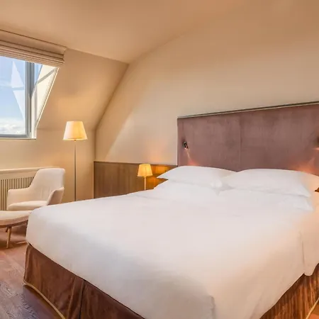 Sheraton Grand Szálloda 5*