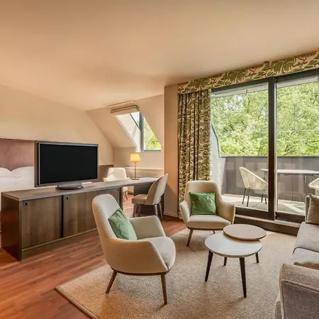 Hotel Sheraton Grand 5*