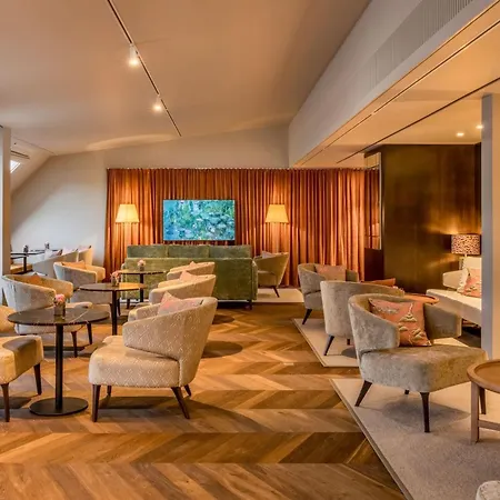 Sheraton Grand 5* Salzburg