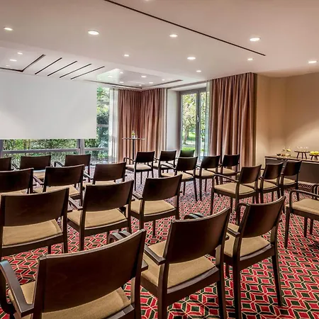 Hotel Sheraton Grand 5*