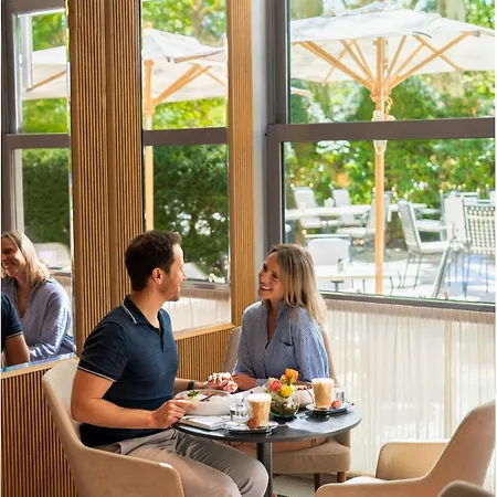 Hotel Sheraton Grand 5*