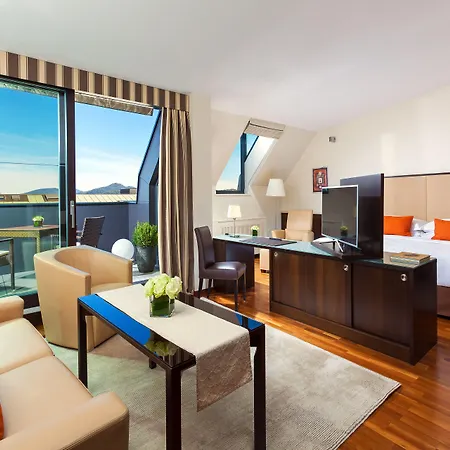 Sheraton Grand 5* Salzburg