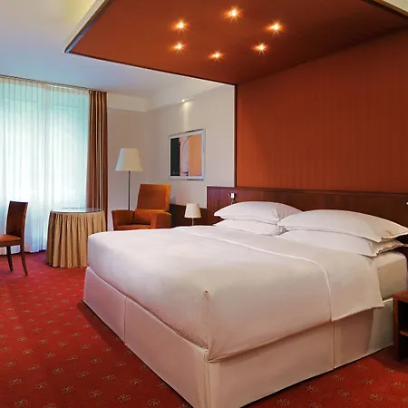 Sheraton Grand