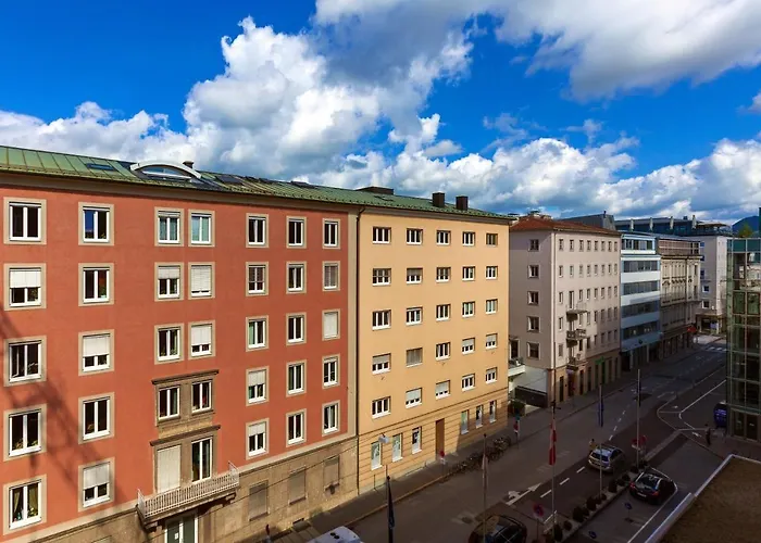 Hotel Sheraton Grand 5*