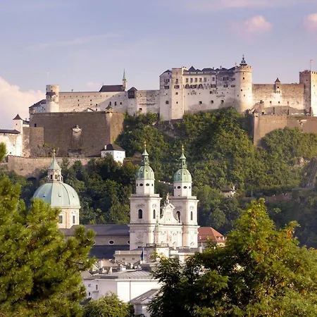 Sheraton Grand 5* Salzburgo